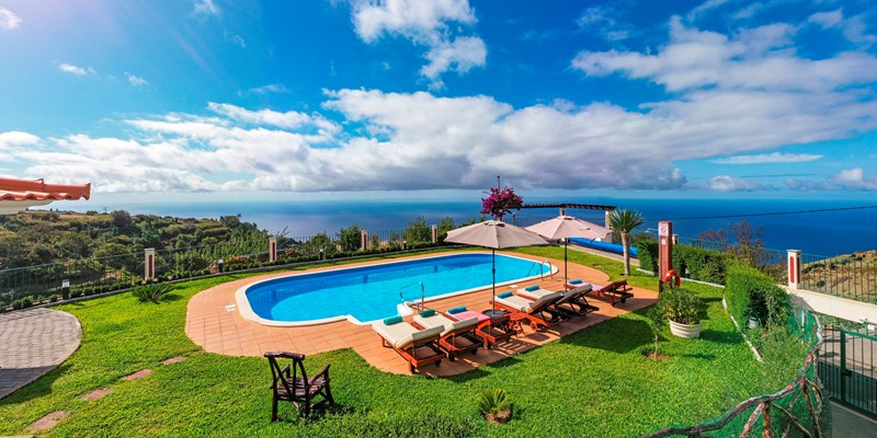 Our Madeira - Villas in Madeira with Seaview - Theos House