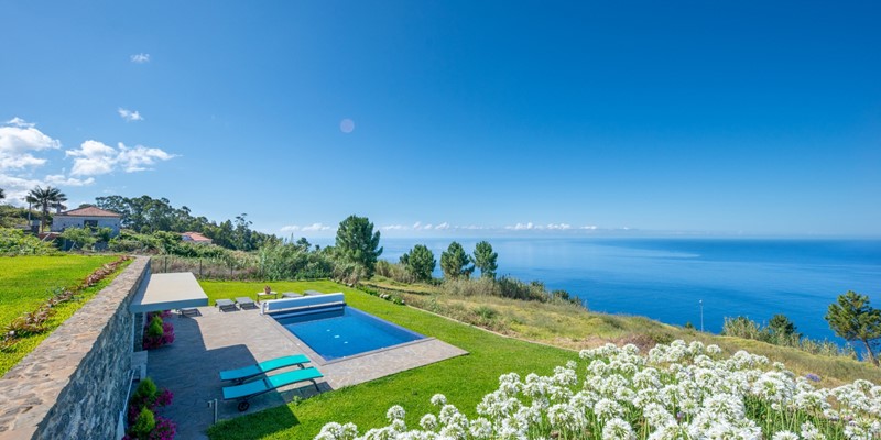 3 Our Madeira Quinta Inacia Pool And View