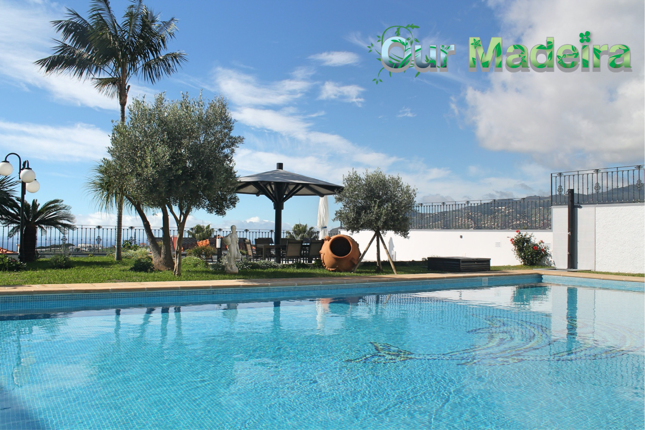 Fabulous villa in Funchal, panoramic sea-view, heated pool | BelAir 1