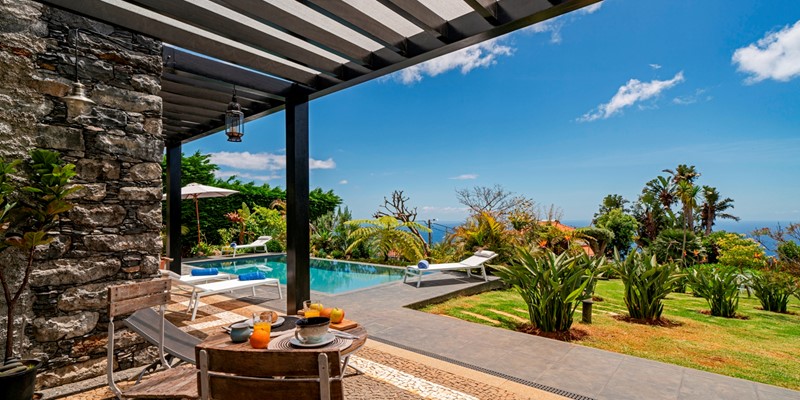 Our Madeira Villas in Madeira - Garden Paradise Terrace pool and garden