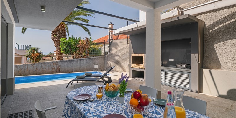 Ourmadeira Villas In Madeira Old Town Villa Outdoor Dining And Barbecue