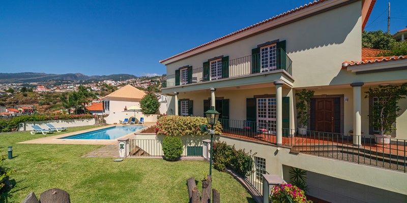 Ourmadeira Villas In Madeira Villa Vista Sol Exterior And Garden