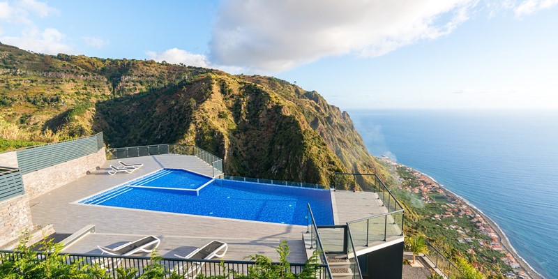 Ourmadeira Villas In Madeira Sunset Cliff Villas 6 Pool And Paul Do Mar
