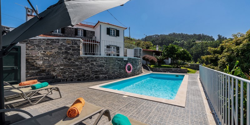 2 Our Madeira Villas In Madeira Casa Das Florencas Pool And House
