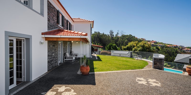 4 Our Madeira Villas In Madeira Casa Das Florencas Fornt Terrace