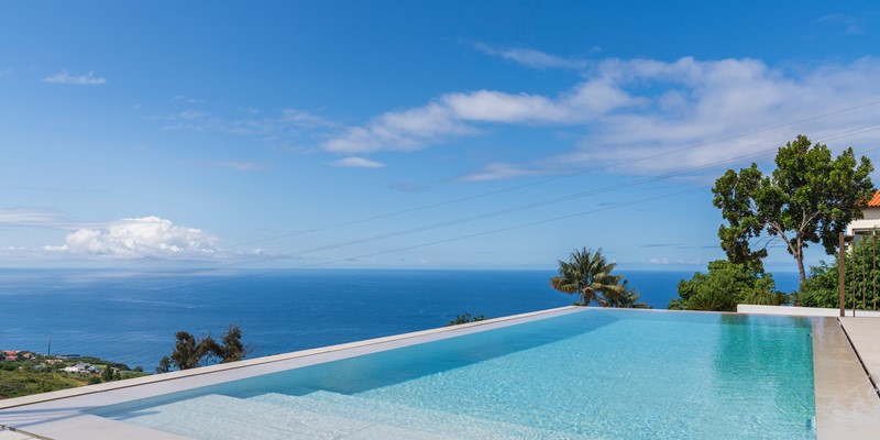 4 Ourmadeira Villas In Madeira With Private Pool Calheta Pearl Infinity Pool