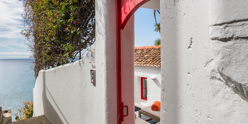 Our Madeira Cottage Do Mar Entrance door and Sea View