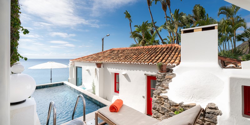 Our Madeira Cottage Do Mar Swimming Pool and pool deck