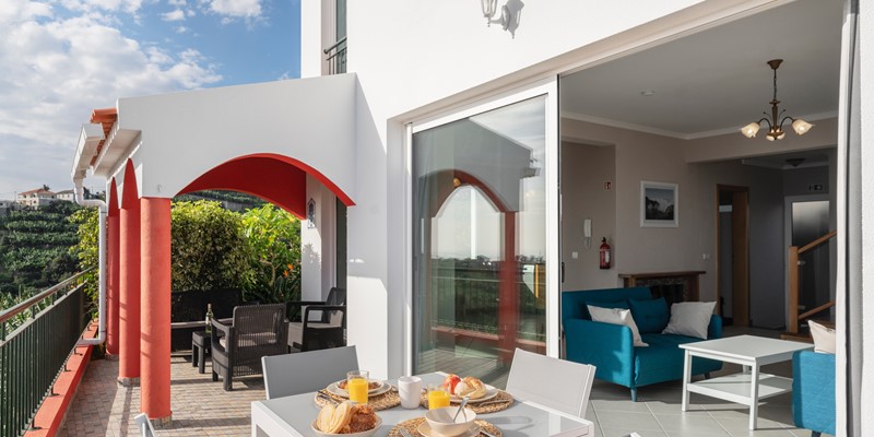 Breakfast On The Terrace And The Livjng Area Of Casa Vista Mar By Ourmadeira