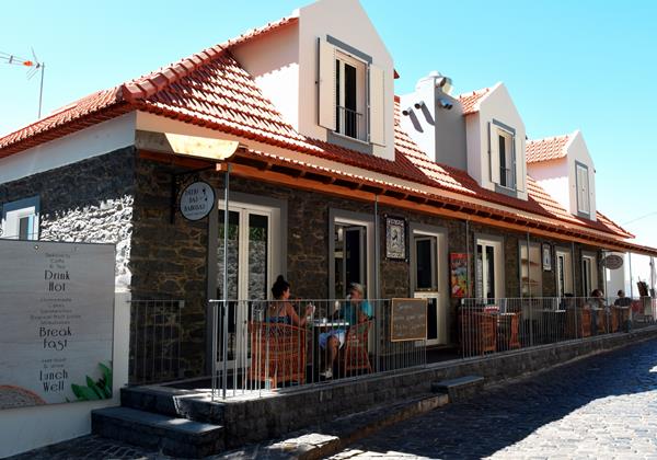 Our Madeira - Apartments in Madeira - Babosas Village Covered Veranda