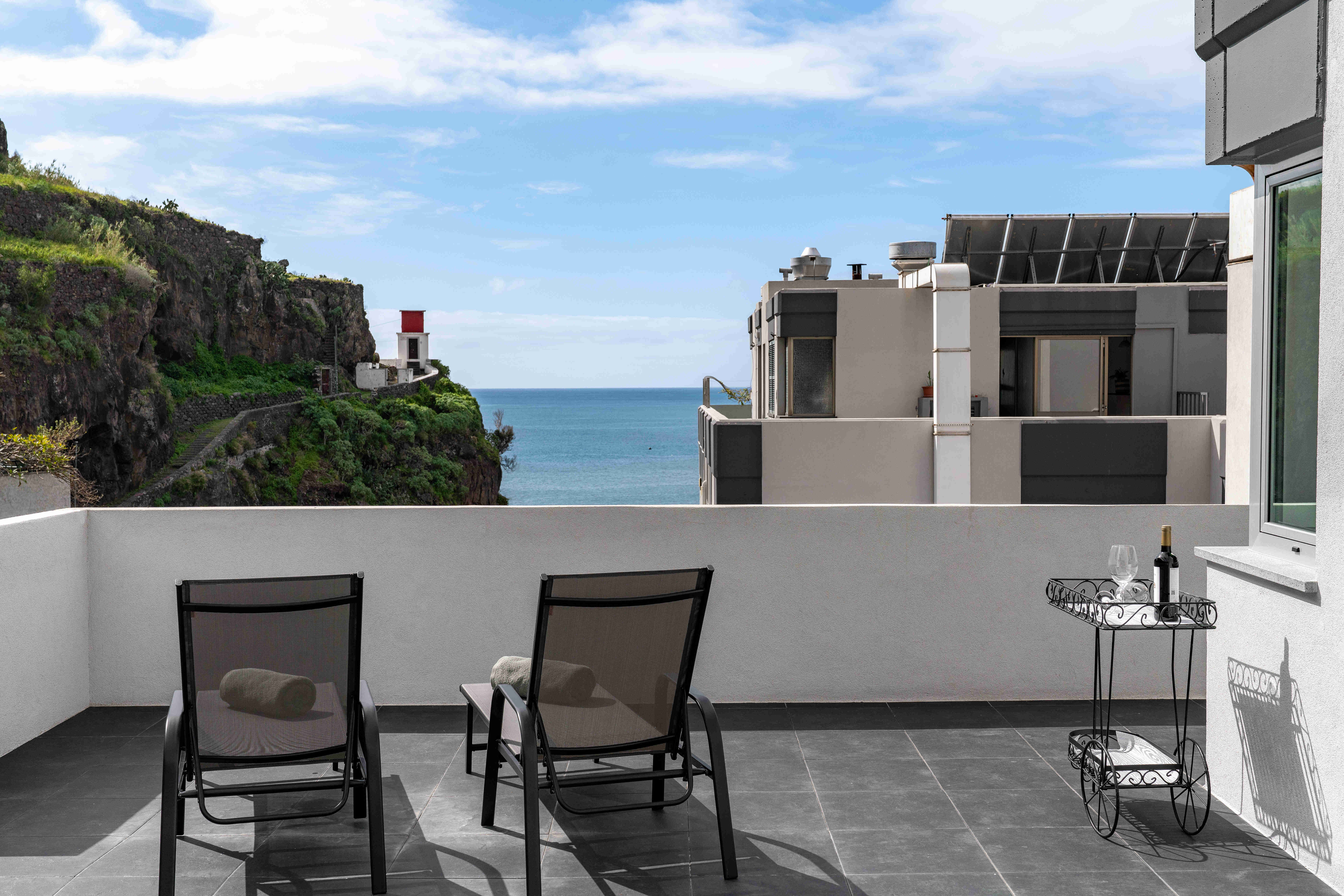 Terrace Sea Apartment C