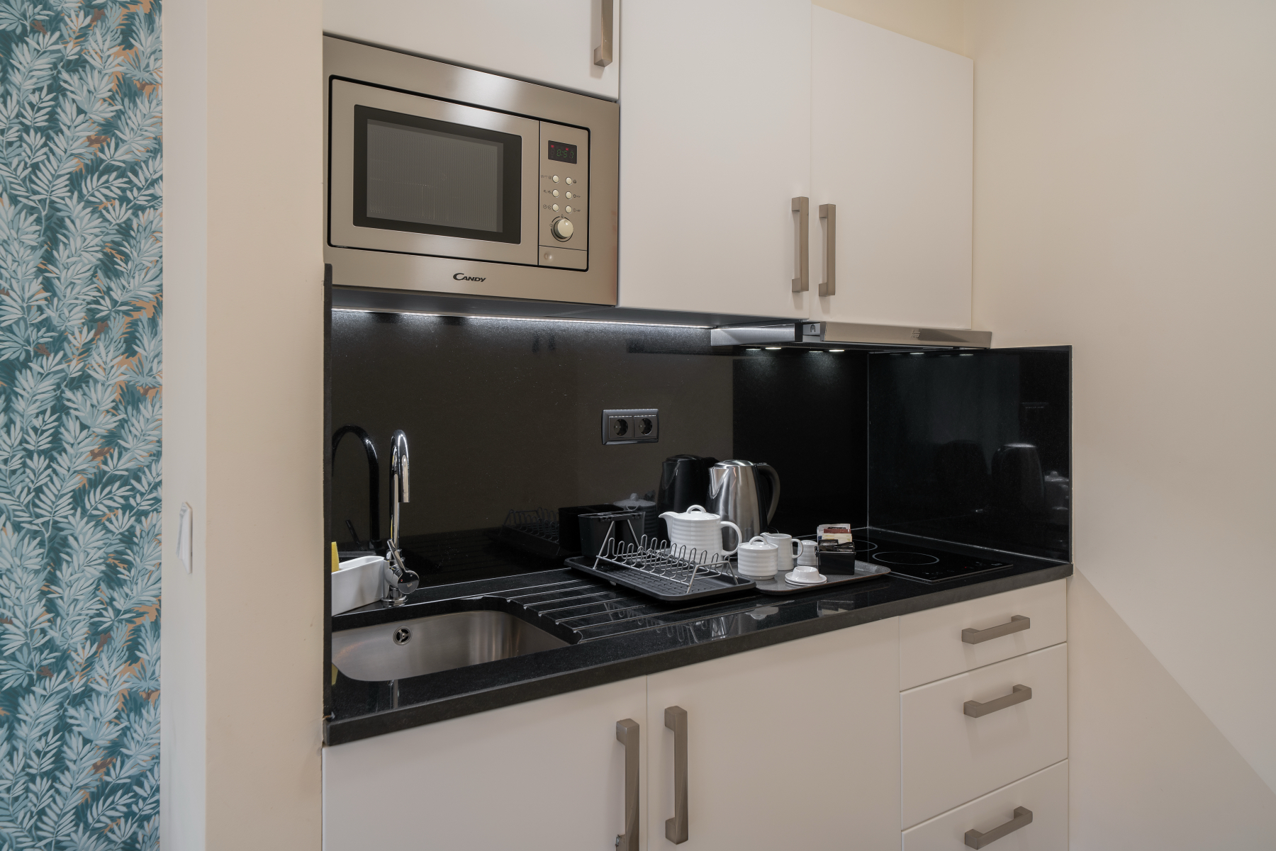 The Fully Equipped Kitchenette At Babosas Village Garden Apartment 33 By Ourmadeira