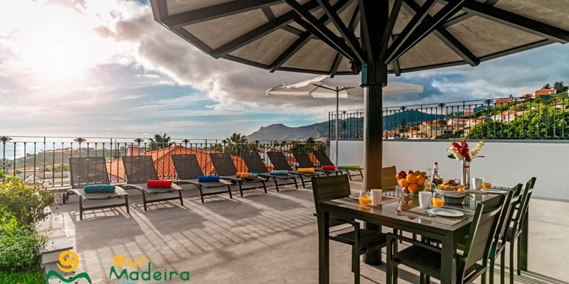 4 Our Madeira Belair Chairs And Table