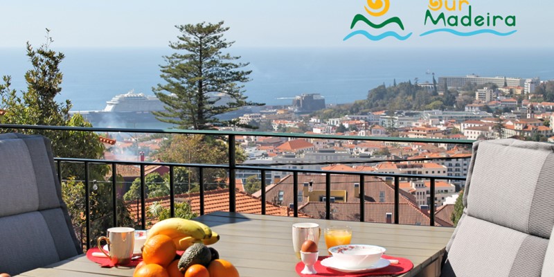 3 Our Madeira Villa Luzia Outdoor Eating View 3