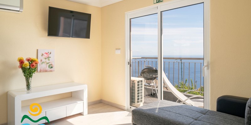 5 Ourmadeira Apartments In Madeira Seaview Apartment Sitting Area And View