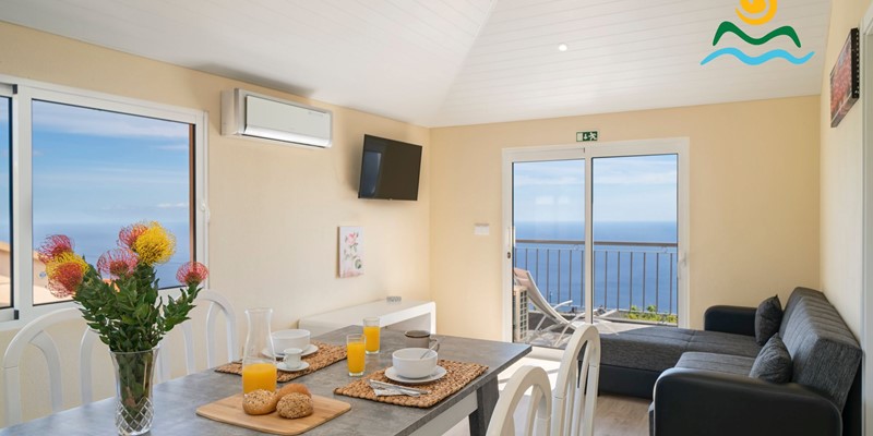 8 Ourmadeira Apartments In Madeira Seaview Apartment Sitting Area And Dining Views