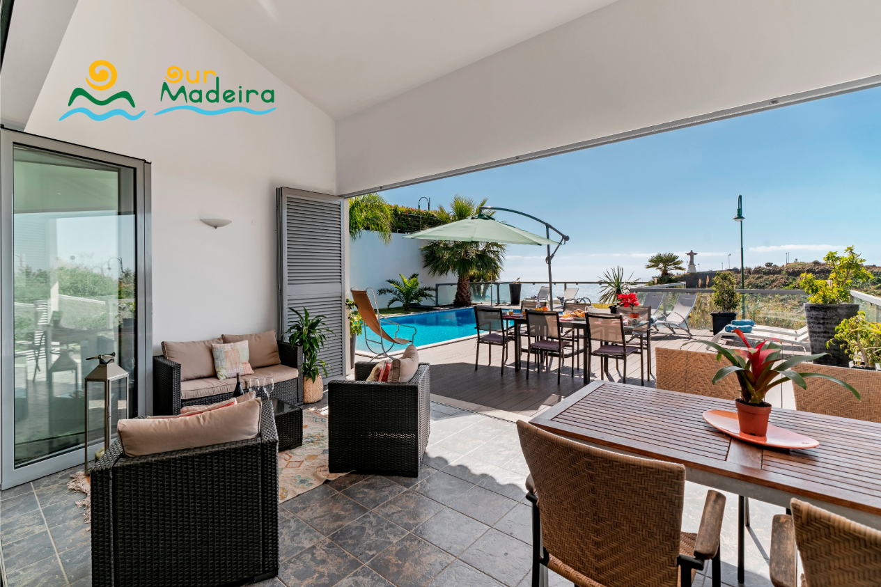 5 Our Madeira Villa Sol E Mar Porch