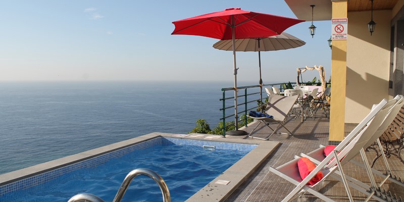 5 Our Madeira Casa Jardim Mar Swimming Pool Sun Loungers