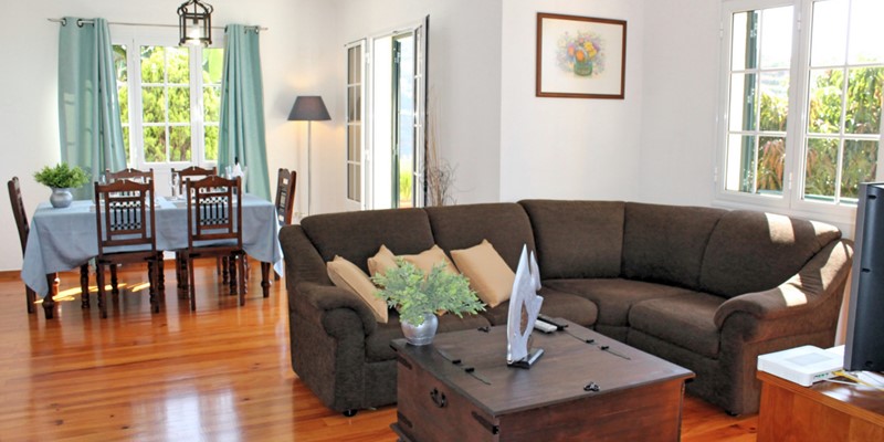7 Our Madeira Casa Jardim Mar Living Dining