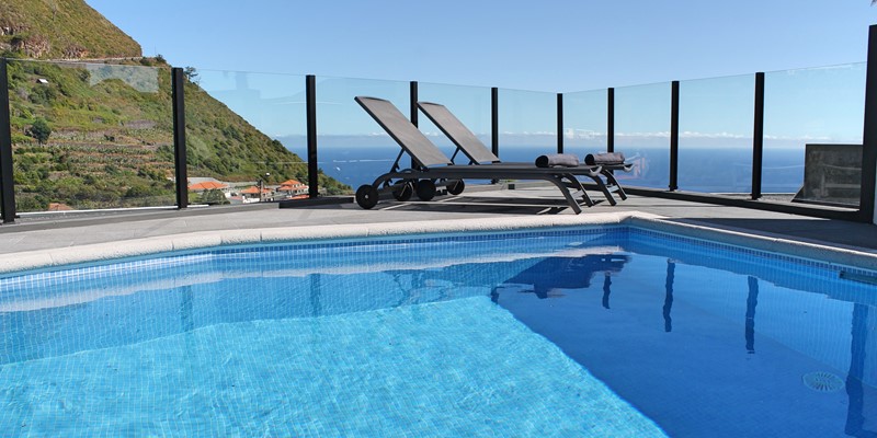 OurMadeira - Villas in Madeira with Heated Pool - Calheta Charm